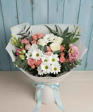 Букет цветов из:  Розы, Лизиантусы и Хризантемы в Новом Ургале