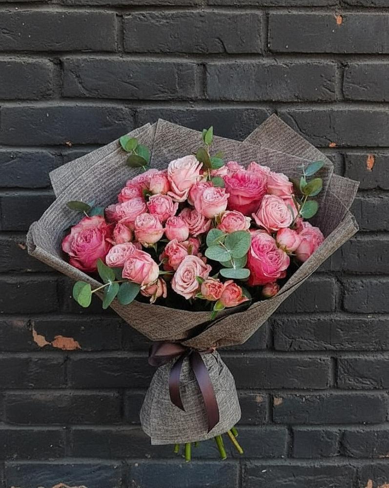 Букет цветов из: Розы в Новом Ургале