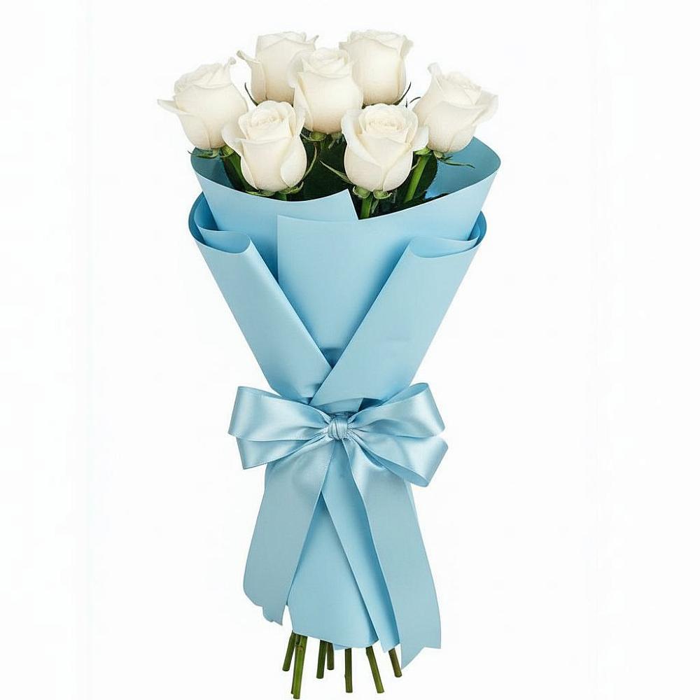 Букет 7 белых роз Проуд в Новом Ургале