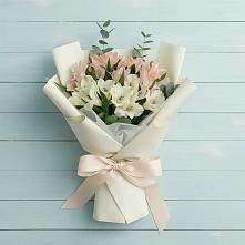 Букет цветов из:  Альстромерии #REPLACE_PRED# Новом Ургале