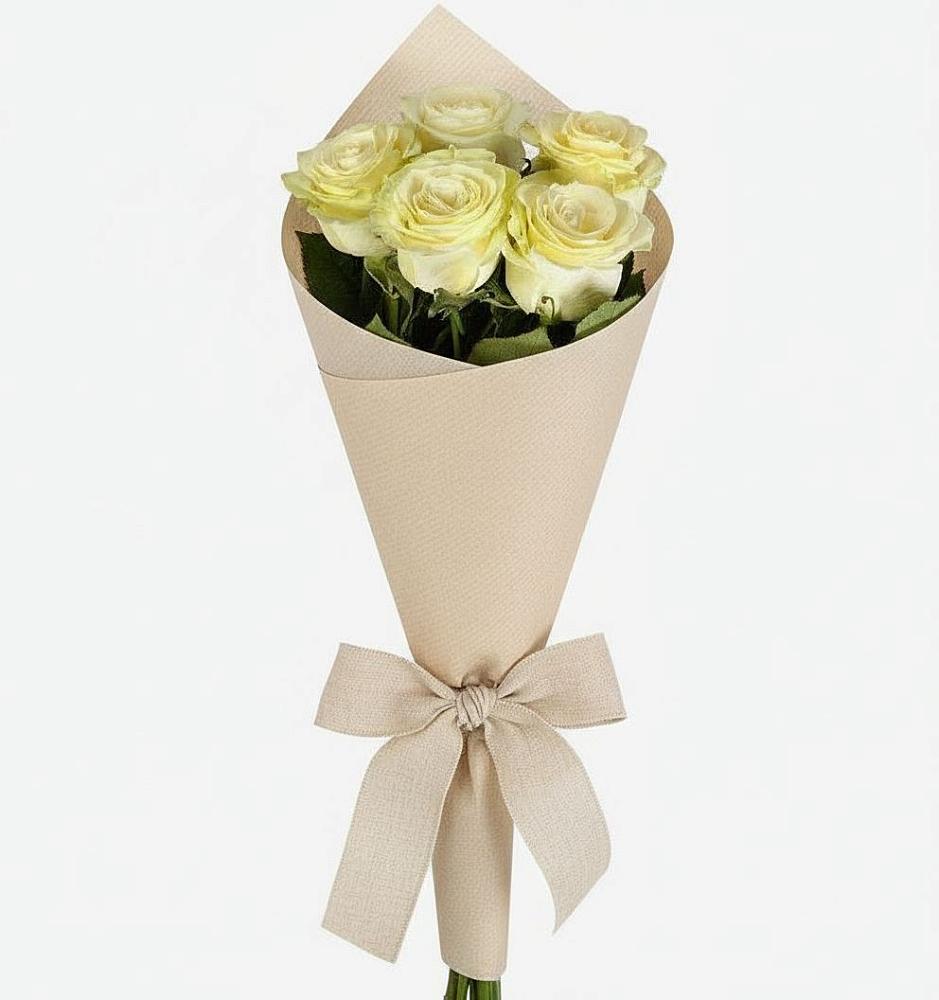 Букет цветов из: Розы в Новом Ургале