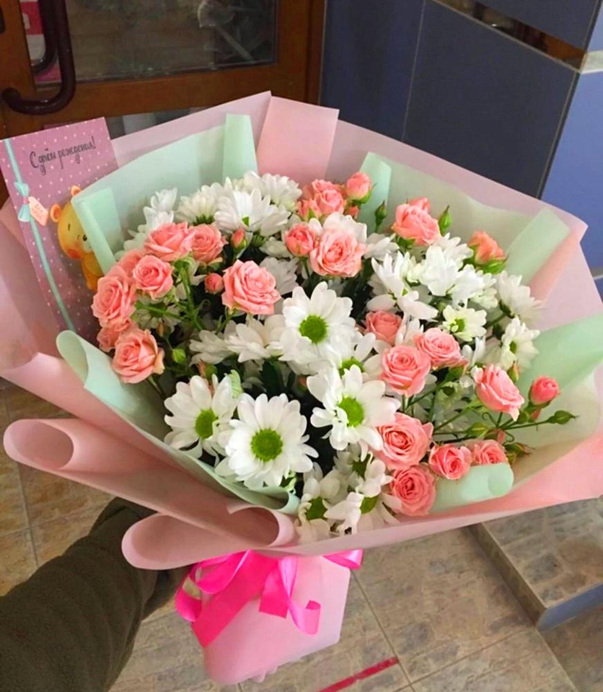 Букет цветов из: Розы и Хризантемы в Новом Ургале