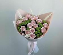 Букет цветов из:  Розы и Хризантемы в Новом Ургале