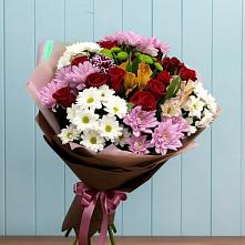 Букет цветов из:  Розы, Хризантемы и Альстромерии в Новом Ургале
