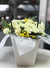 Цветочная композиция из Розы  в Новом Ургале