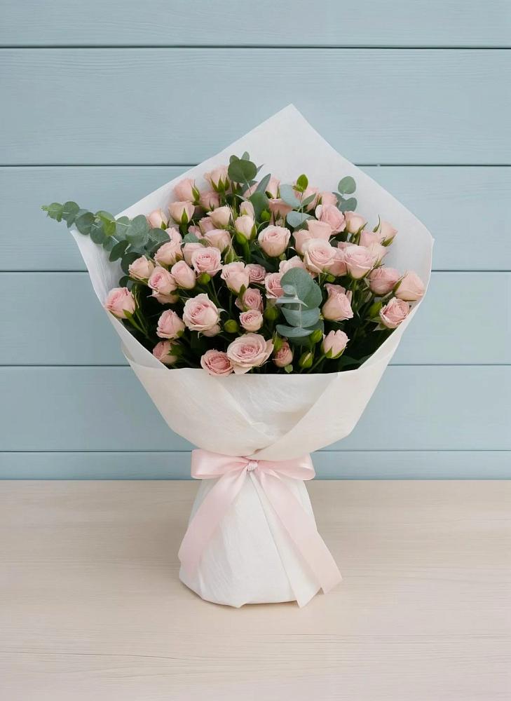 Букет цветов из: Розы в Новом Ургале