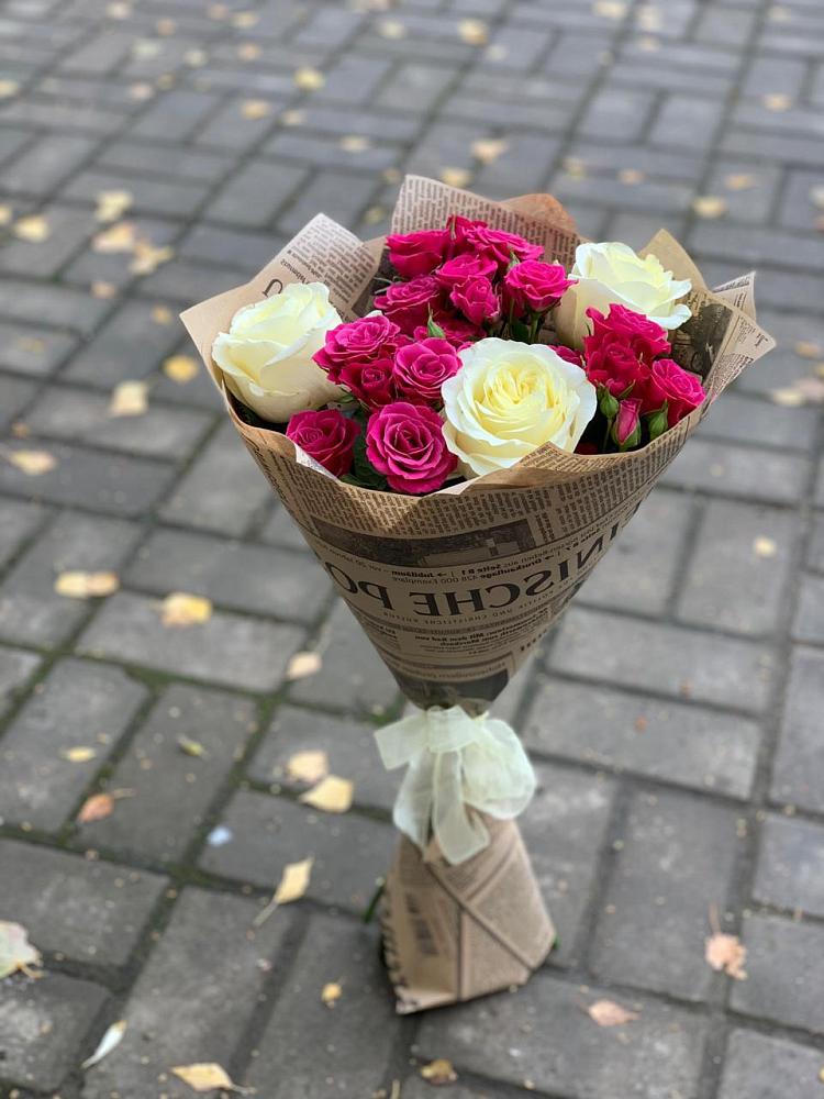 Букет цветов из: Розы в Новом Ургале