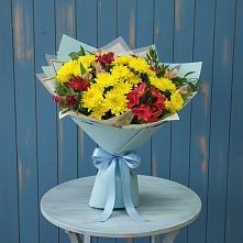 Букет цветов из:  Альстромерии и Хризантемы в Новом Ургале