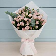 Букет цветов из:  Розы в Новом Ургале