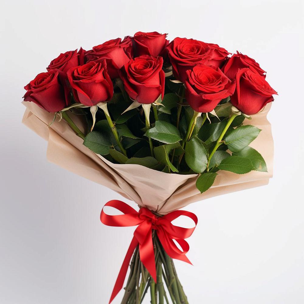 Букет 11 Красных роз Эдлесс Лав в Новом Ургале