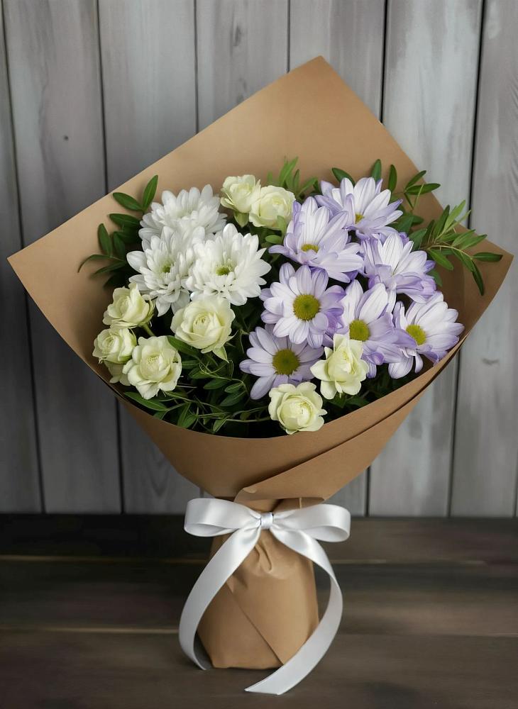 Букет цветов из: Хризантемы и Розы в Новом Ургале